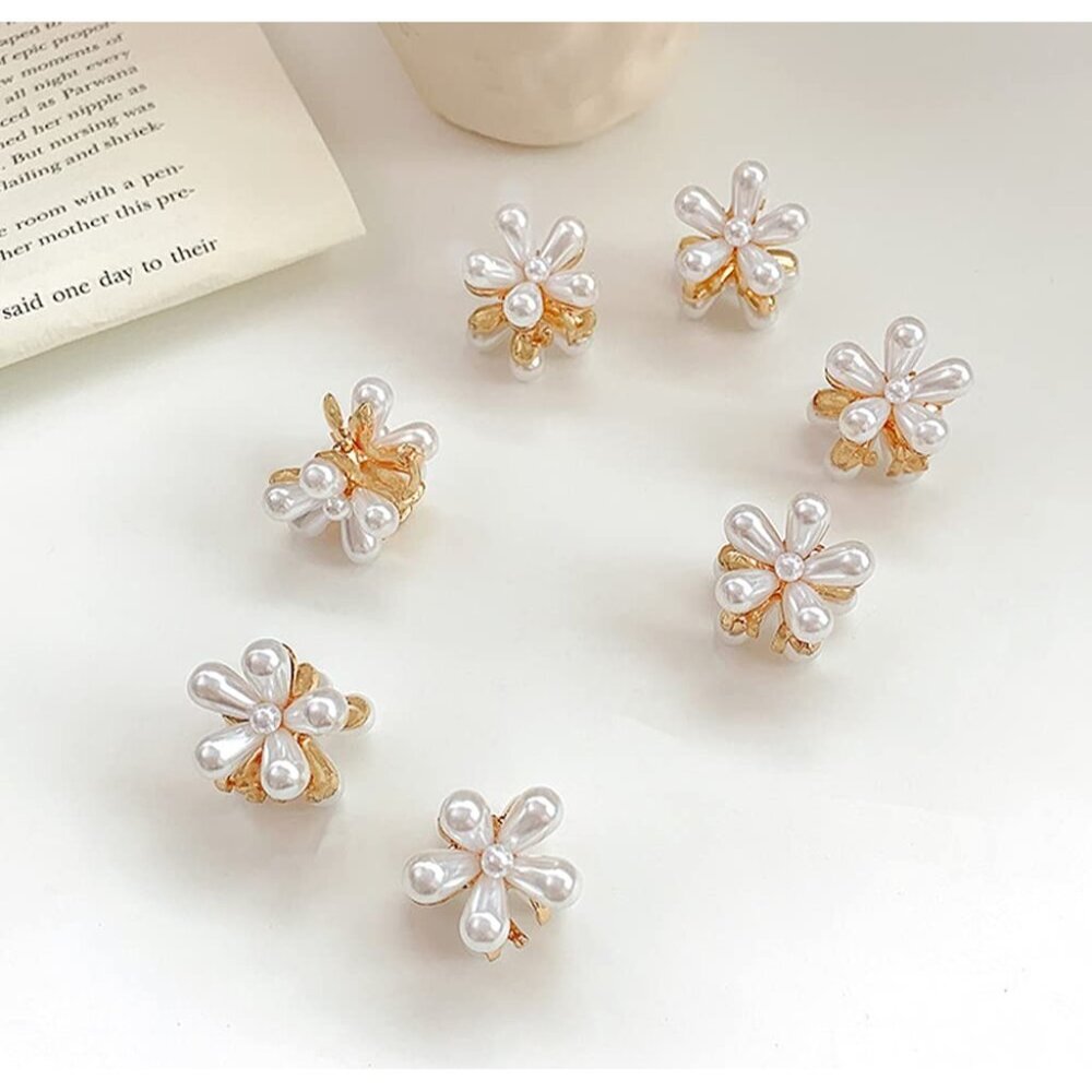 Delicate 10 Pcs Mini Pearl Flower Claw Clips - Stylish and Functional Hairpins - Picture 2 of 6